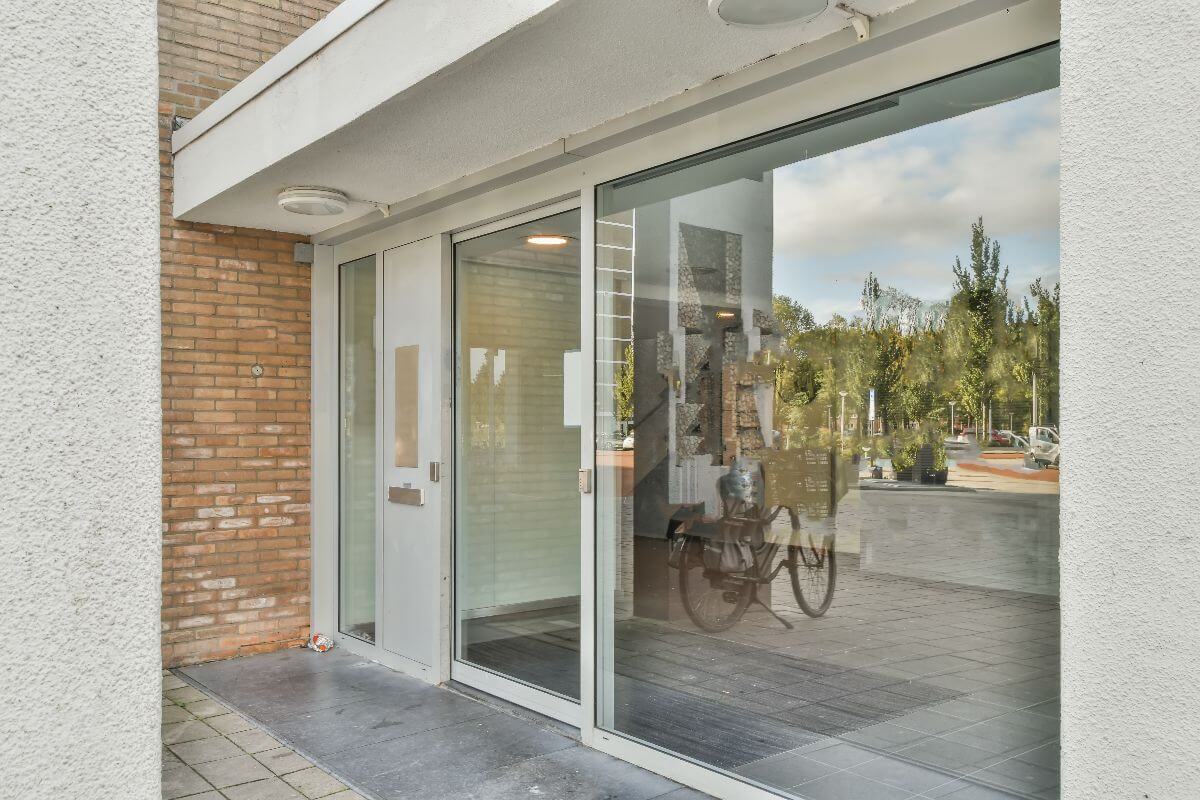 Factors to Consider When Installing Sliding Doors in Commercial Buildings