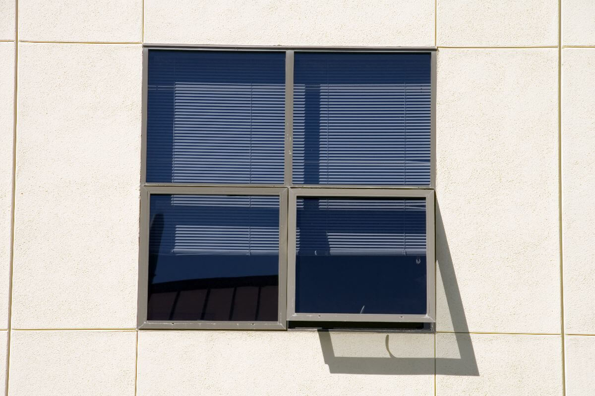 Why Does Window Material Matter in Hot Climates?