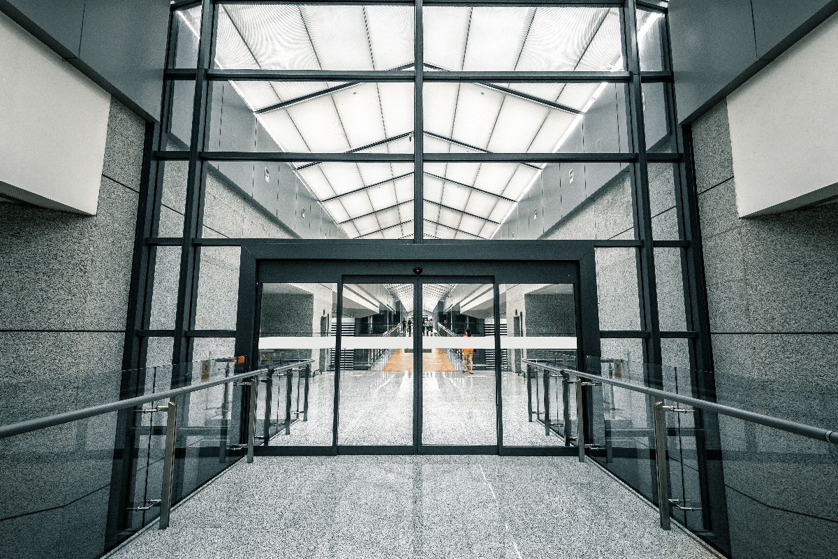 When to Use Sliding Glass Doors in Residential and Commercial Projects